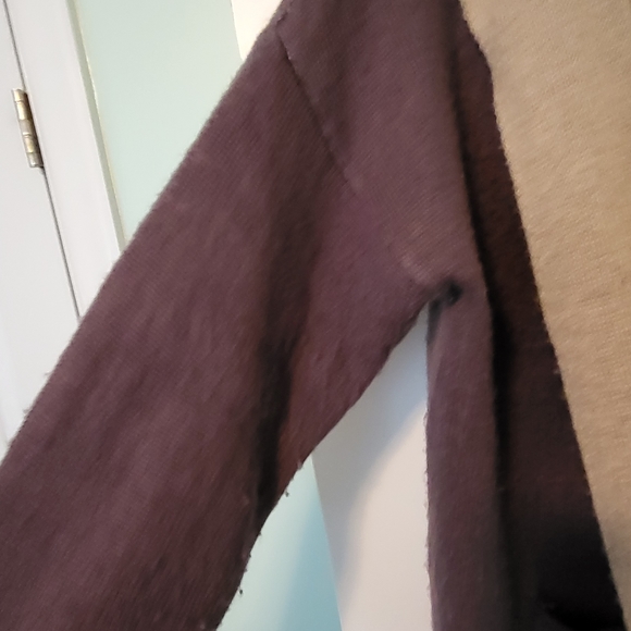 Soft and warm wrap like coat with hood - Picture 5 of 7